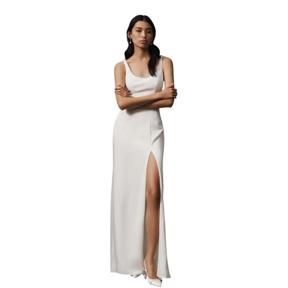 Mac Duggal White Sleeveless Crystal Scoop Neckline Column Gown Womens 8 - Picture 1 of 11